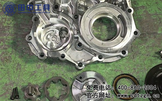 ZF16档变速器拆卸